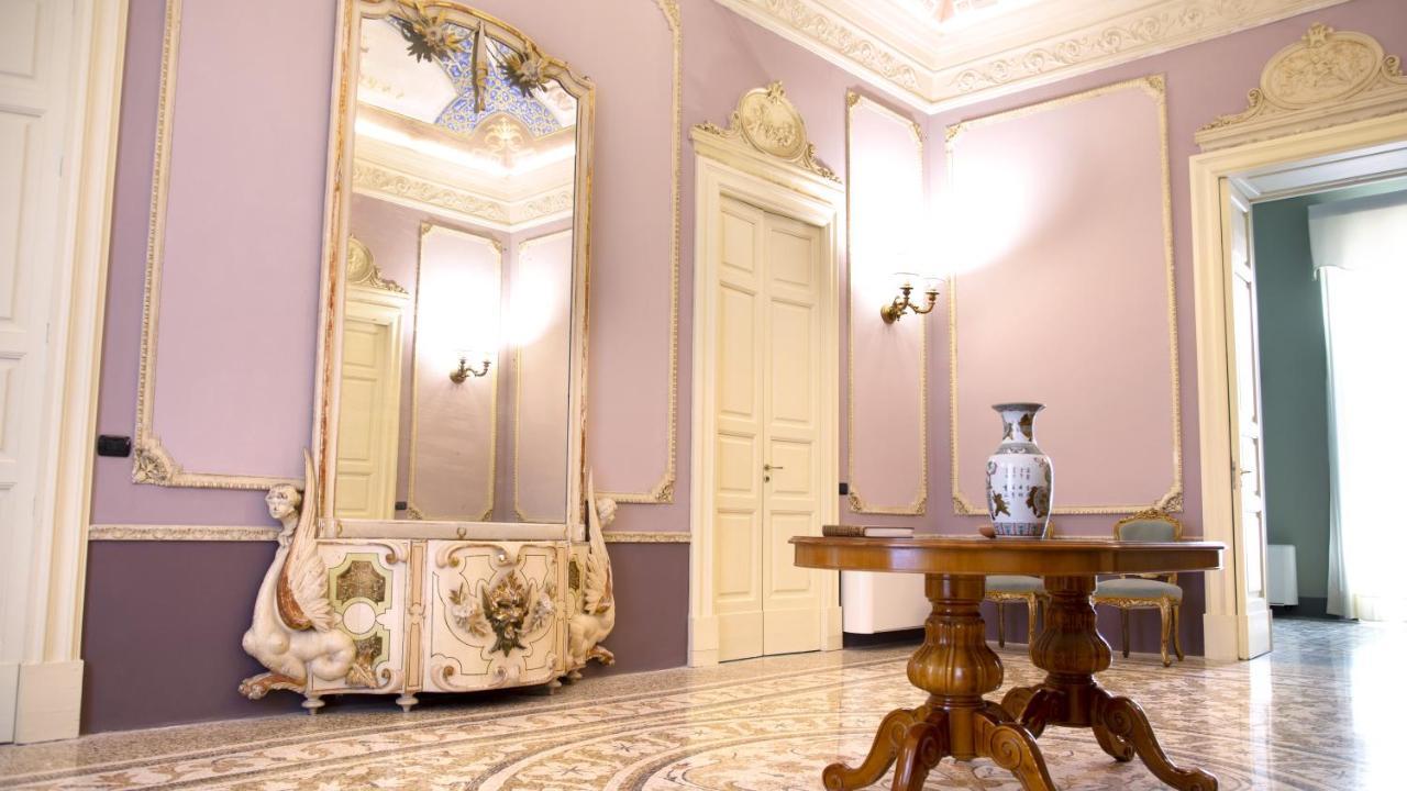Palazzo Francesco Grassi Bed & Breakfast Aradeo Luaran gambar