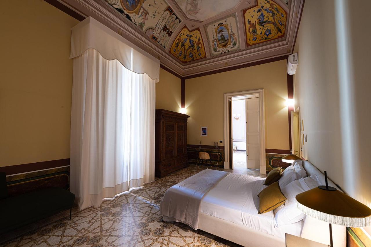 Palazzo Francesco Grassi Bed & Breakfast Aradeo Luaran gambar