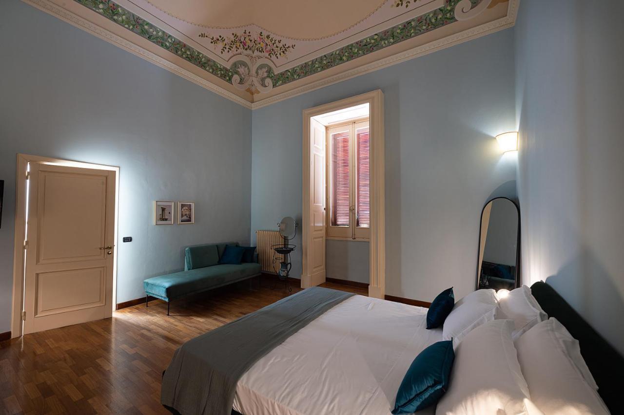 Palazzo Francesco Grassi Bed & Breakfast Aradeo Luaran gambar
