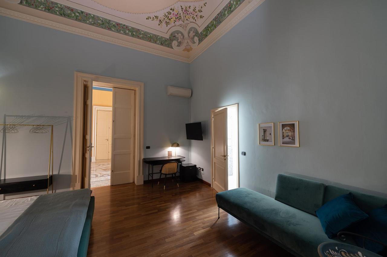 Palazzo Francesco Grassi Bed & Breakfast Aradeo Luaran gambar