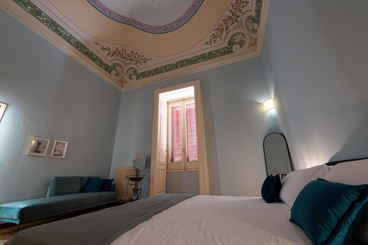 Palazzo Francesco Grassi Bed & Breakfast Aradeo Luaran gambar