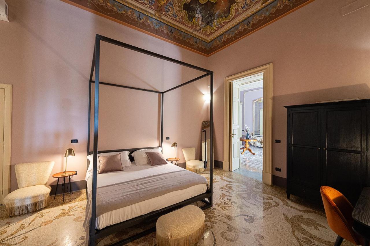 Palazzo Francesco Grassi Bed & Breakfast Aradeo Luaran gambar