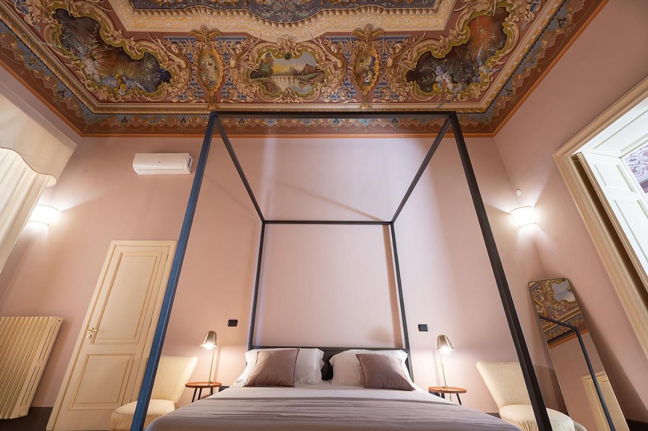 Palazzo Francesco Grassi Bed & Breakfast Aradeo Luaran gambar