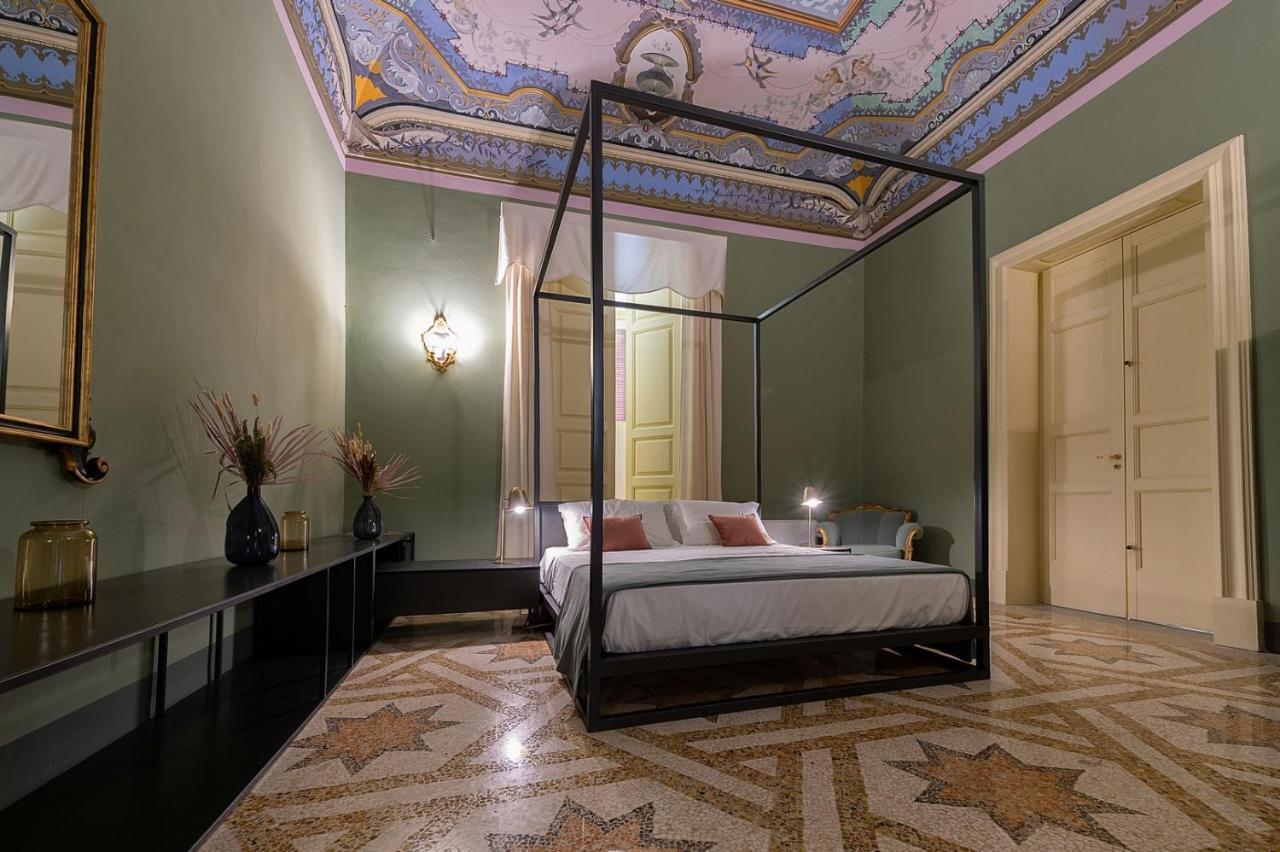Palazzo Francesco Grassi Bed & Breakfast Aradeo Luaran gambar