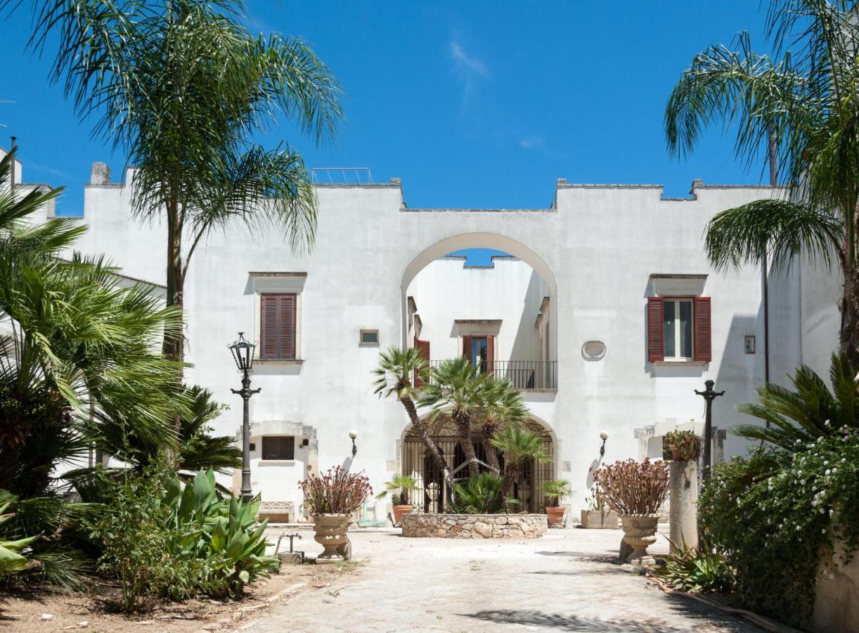 Palazzo Francesco Grassi Bed & Breakfast Aradeo Luaran gambar