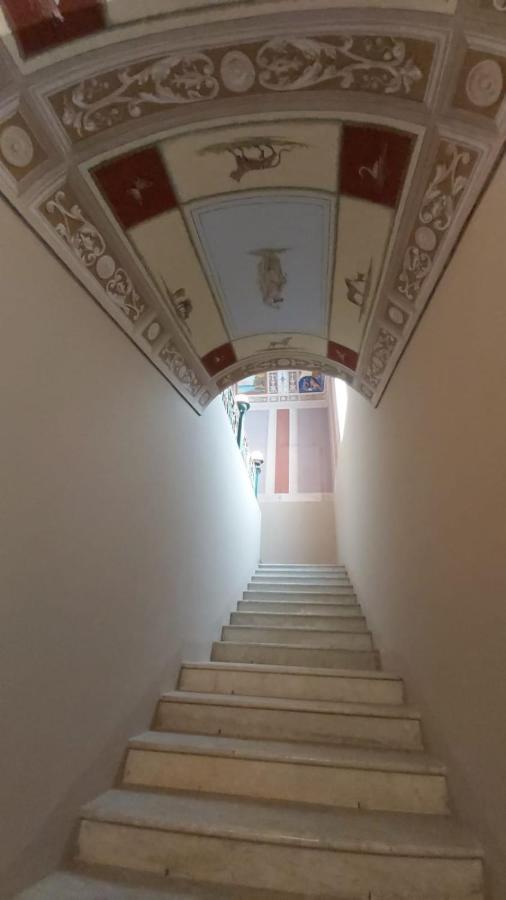 Palazzo Francesco Grassi Bed & Breakfast Aradeo Luaran gambar